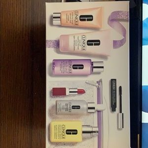 Clinique 7pc remove and rejuvenate kit with bag